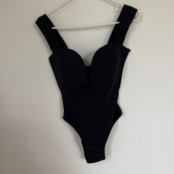 Oye Swimwear venus one piece swimsuit M black - Picture 6 of 9